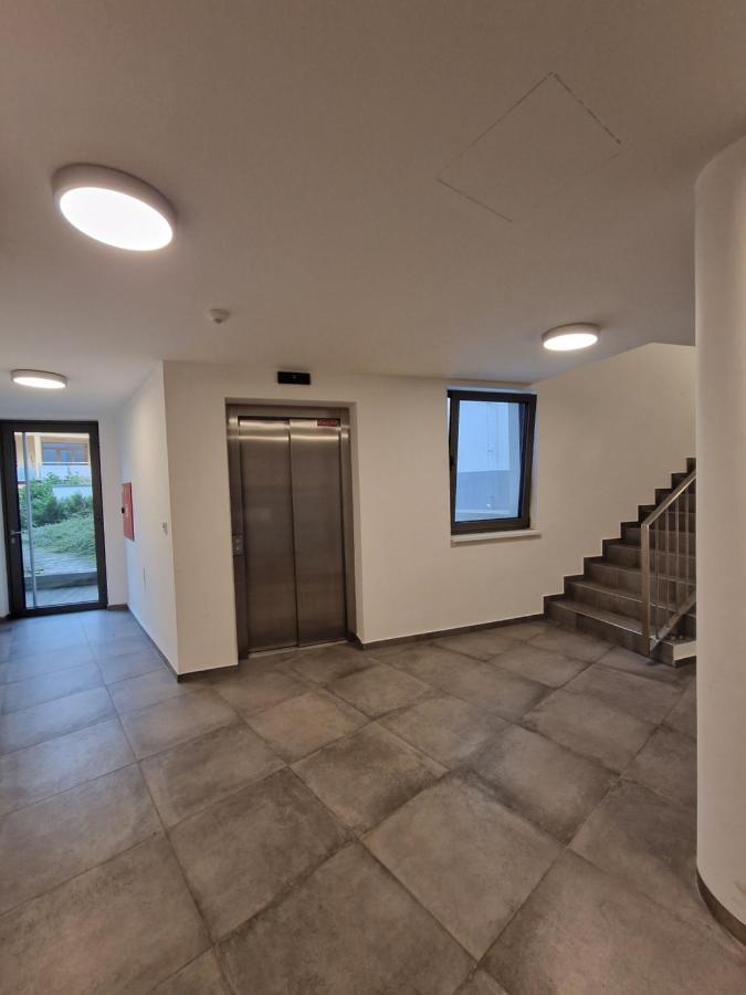 Ota-Group Luxury Selection Appartement Bratislava Buitenkant foto